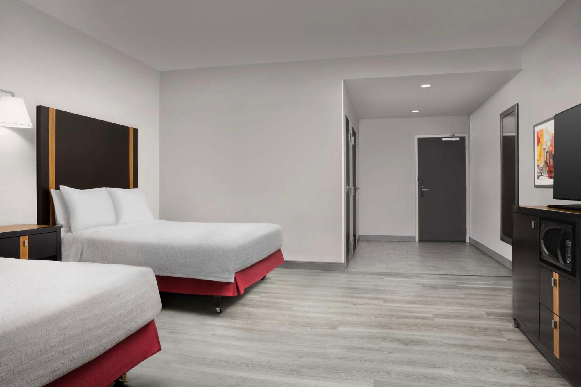 Hampton Inn & Suites El Paso/East Exterior photo